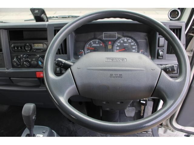 マツダタイタン平ボディ小型（2t・3t）[写真28]