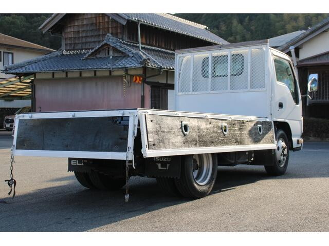 いすゞエルフ平ボディ小型（2t・3t）[写真13]