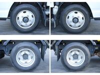 いすゞエルフ平ボディ小型（2t・3t）[写真23]