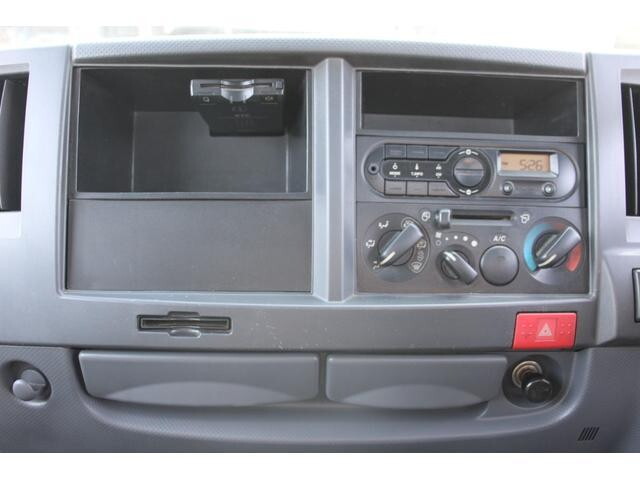 いすゞエルフ平ボディ小型（2t・3t）[写真25]