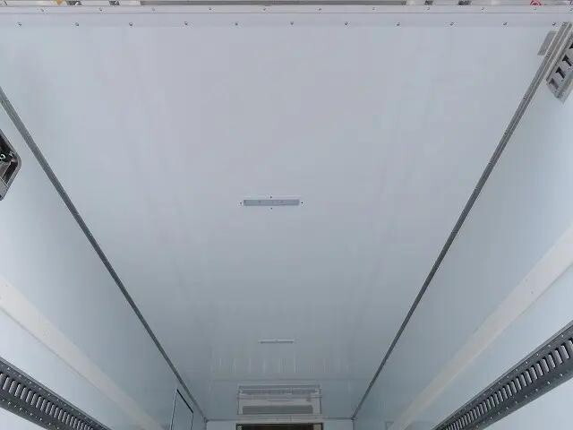 三菱ふそうファイター冷凍車（冷蔵車）中型（4t）[写真24]