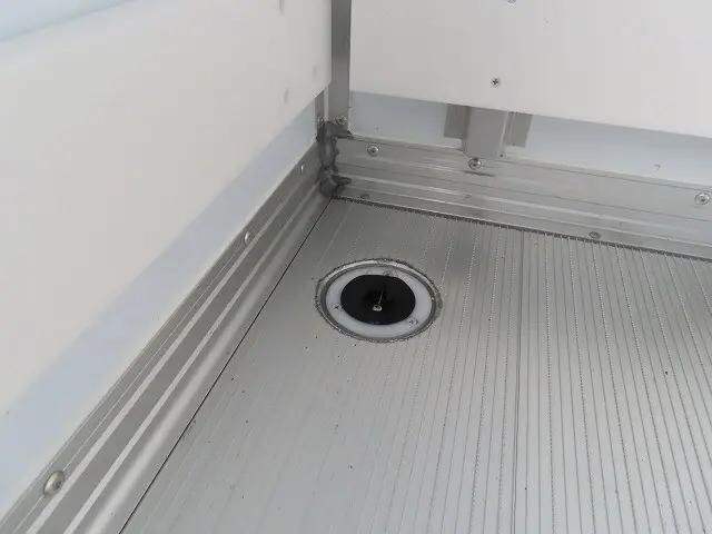 三菱ふそうファイター冷凍車（冷蔵車）中型（4t）[写真25]