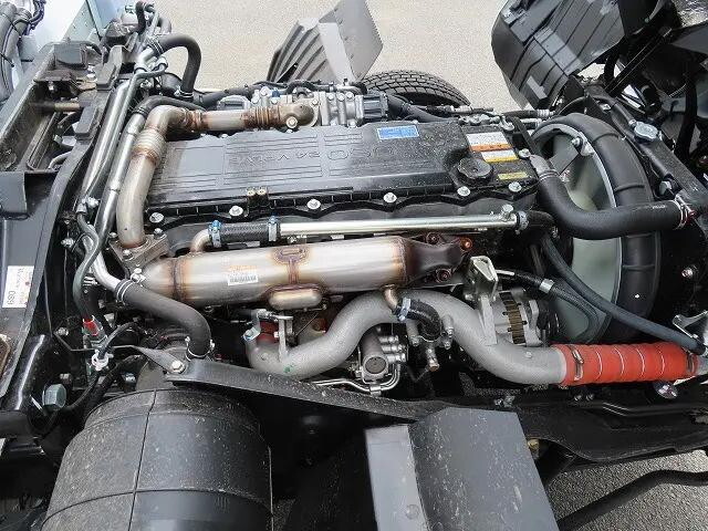 三菱ふそうファイター冷凍車（冷蔵車）中型（4t）[写真34]