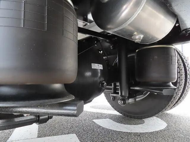 三菱ふそうファイター冷凍車（冷蔵車）中型（4t）[写真38]