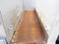 いすゞフォワードアルミブロック中型（4t）[写真16]