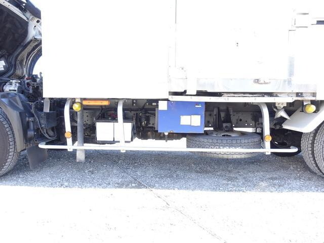 日野デュトロ冷凍車（冷蔵車）小型（2t・3t）[写真19]