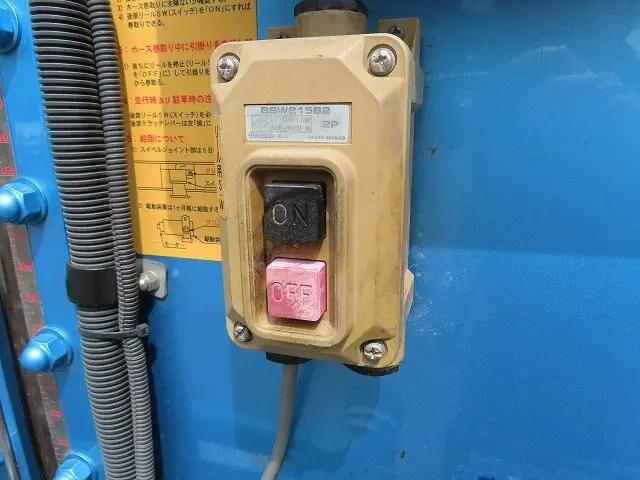 日野デュトロバキュームカー小型（2t・3t）[写真26]