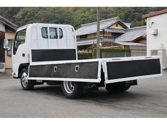 いすゞエルフ平ボディ小型（2t・3t）[写真16]
