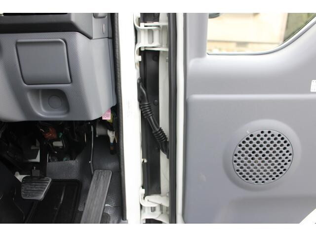 いすゞエルフ平ボディ小型（2t・3t）[写真35]