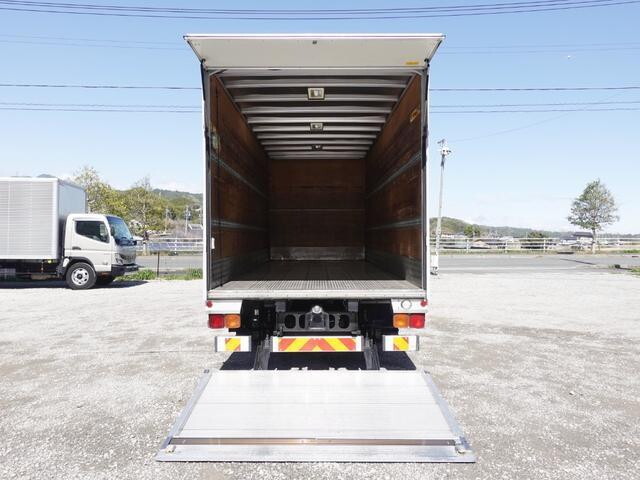三菱ふそうファイターアルミバン中型（4t）[写真10]