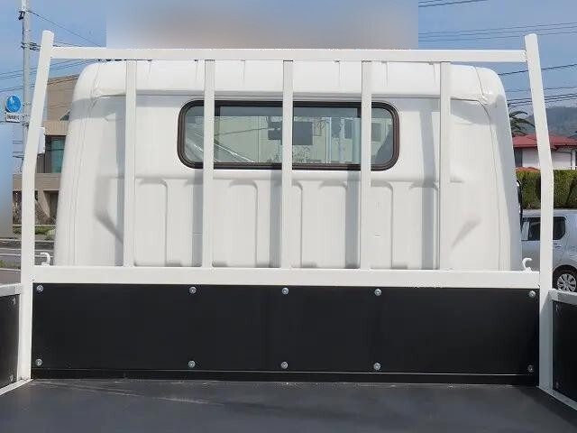 三菱ふそうキャンター平ボディ小型（2t・3t）[写真19]