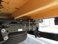 三菱ふそうキャンター平ボディ小型（2t・3t）[写真34]