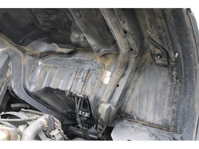 日野デュトロ平ボディ小型（2t・3t）[写真11]