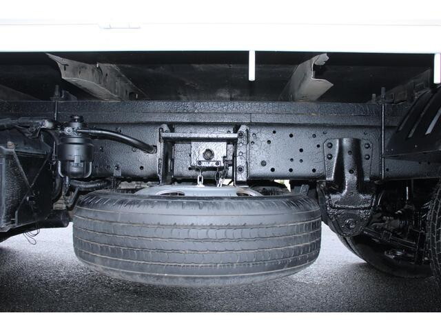 日野デュトロ平ボディ小型（2t・3t）[写真29]