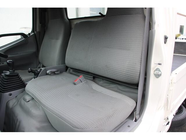 日野デュトロ平ボディ小型（2t・3t）[写真39]