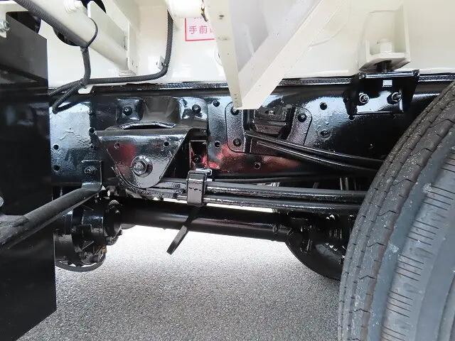 日野デュトロタンク車（タンクローリー）小型（2t・3t）[写真36]