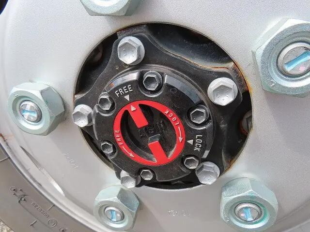 日野デュトロタンク車（タンクローリー）小型（2t・3t）[写真39]