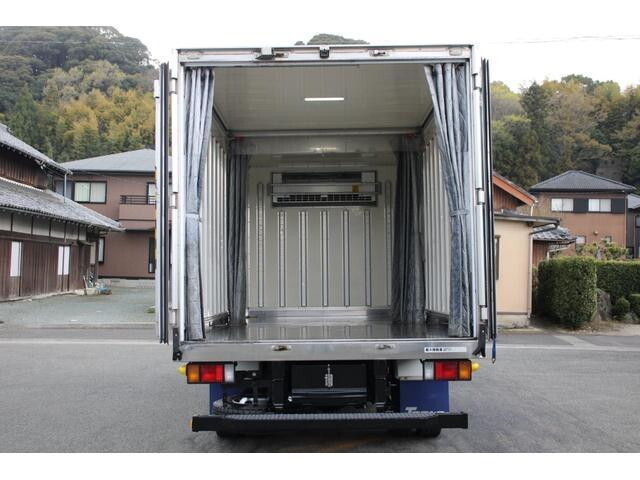 いすゞエルフ冷凍車（冷蔵車）小型（2t・3t）[写真18]