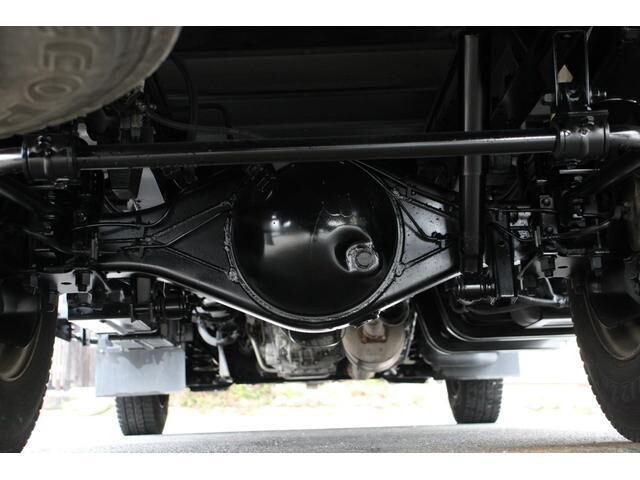 いすゞエルフ冷凍車（冷蔵車）小型（2t・3t）[写真22]