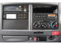 いすゞエルフ冷凍車（冷蔵車）小型（2t・3t）[写真32]