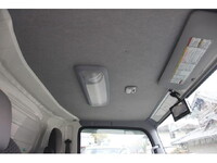 いすゞエルフ冷凍車（冷蔵車）小型（2t・3t）[写真36]