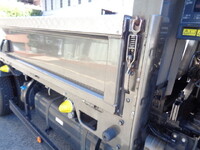 三菱ふそうキャンタークレーン4段小型（2t・3t）[写真20]