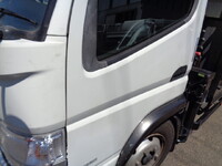 三菱ふそうキャンタークレーン4段小型（2t・3t）[写真24]