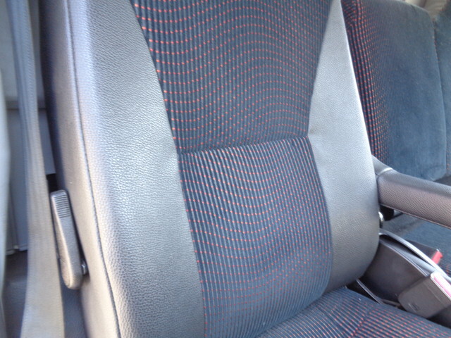 三菱ふそうキャンタークレーン4段小型（2t・3t）[写真25]