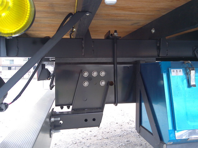 日野レンジャーアルミブロック中型（4t）[写真13]