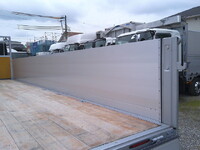 日野レンジャーアルミブロック中型（4t）[写真18]