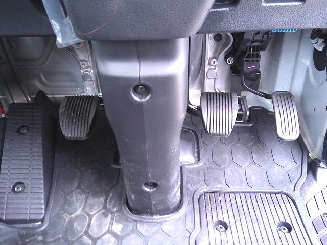 日野レンジャーアルミブロック中型（4t）[写真23]