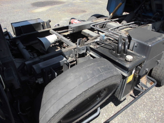 いすゞエルフパッカー車（塵芥車）小型（2t・3t）[写真14]