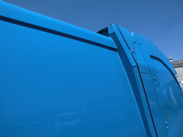 いすゞエルフパッカー車（塵芥車）小型（2t・3t）[写真23]