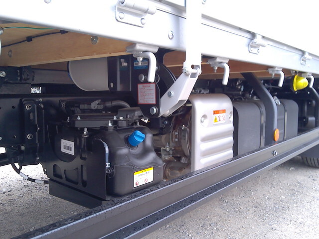 日野デュトロアルミブロック小型（2t・3t）[写真17]