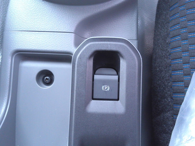 日野デュトロアルミブロック小型（2t・3t）[写真30]