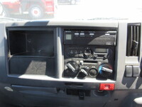 いすゞエルフパネルバン小型（2t・3t）[写真27]