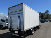 いすゞエルフパネルバン小型（2t・3t）[写真05]