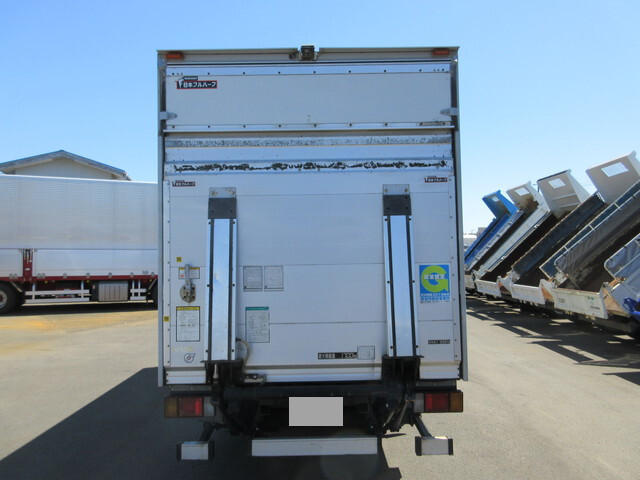 いすゞエルフパネルバン小型（2t・3t）[写真06]