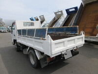 いすゞエルフダンプ小型（2t・3t）[写真02]