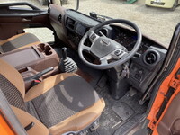 日野レンジャーアルミブロック中型（4t）[写真18]