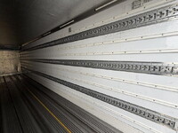 三菱ふそうスーパーグレート冷凍車（冷蔵車）大型（10t）[写真12]