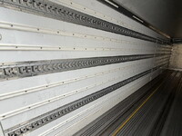 三菱ふそうスーパーグレート冷凍車（冷蔵車）大型（10t）[写真13]