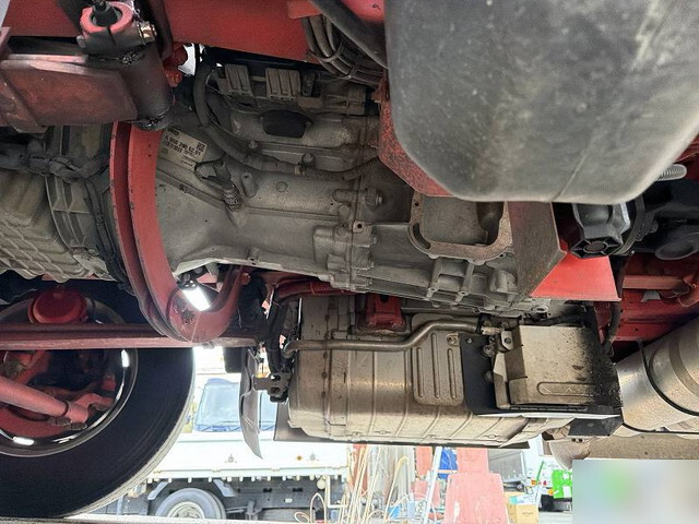 三菱ふそうスーパーグレート冷凍車（冷蔵車）大型（10t）[写真22]