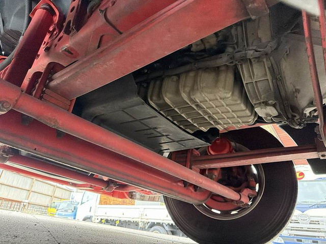 三菱ふそうスーパーグレート冷凍車（冷蔵車）大型（10t）[写真23]