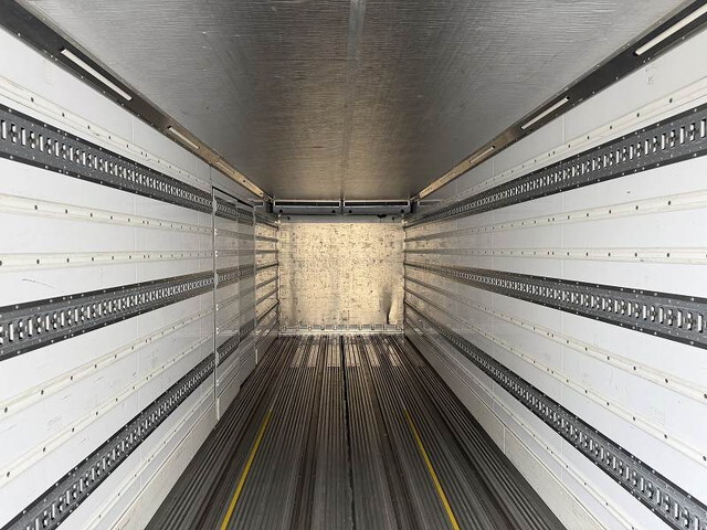 三菱ふそうスーパーグレート冷凍車（冷蔵車）大型（10t）[写真08]