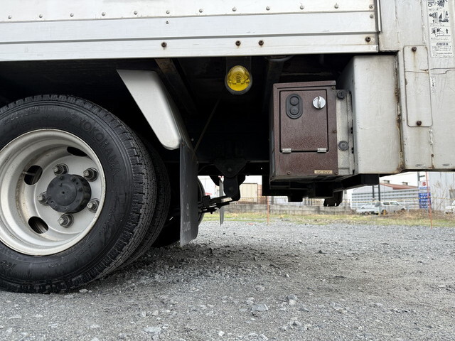 トヨタダイナアルミバン小型（2t・3t）[写真19]