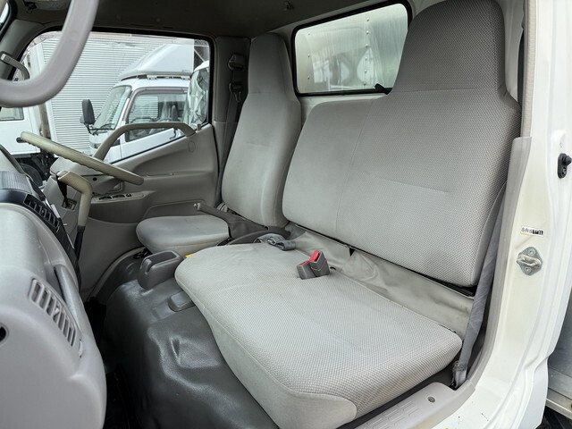 トヨタダイナアルミバン小型（2t・3t）[写真39]