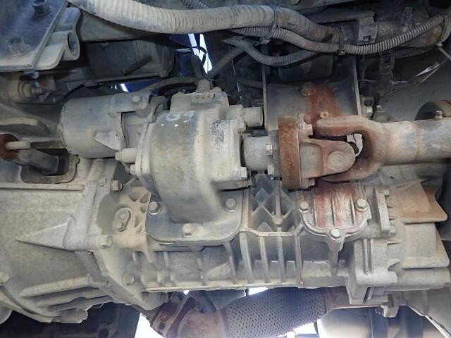 いすゞエルフバキュームカー小型（2t・3t）[写真15]