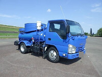 いすゞエルフバキュームカー小型（2t・3t）[写真01]