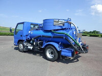 いすゞエルフバキュームカー小型（2t・3t）[写真02]